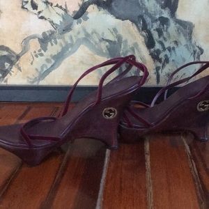 Gucci Geisha heels with velvet strap
